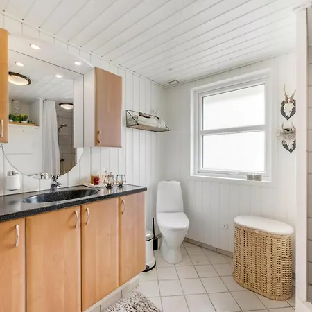 Lovely With A Wilderness Bath, Close To The North Sea And Sondervig Center Nyaraló *