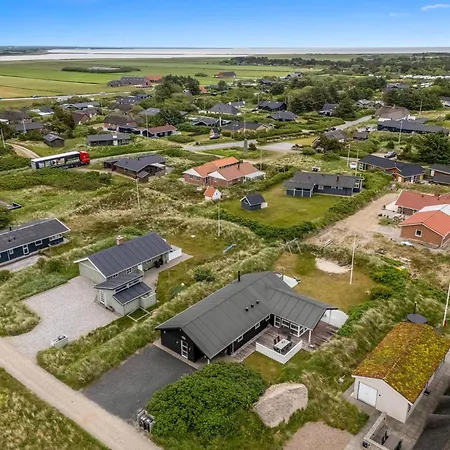 Feriehus Lovely With A Wilderness Bath, Close To The North Sea And Sondervig Center